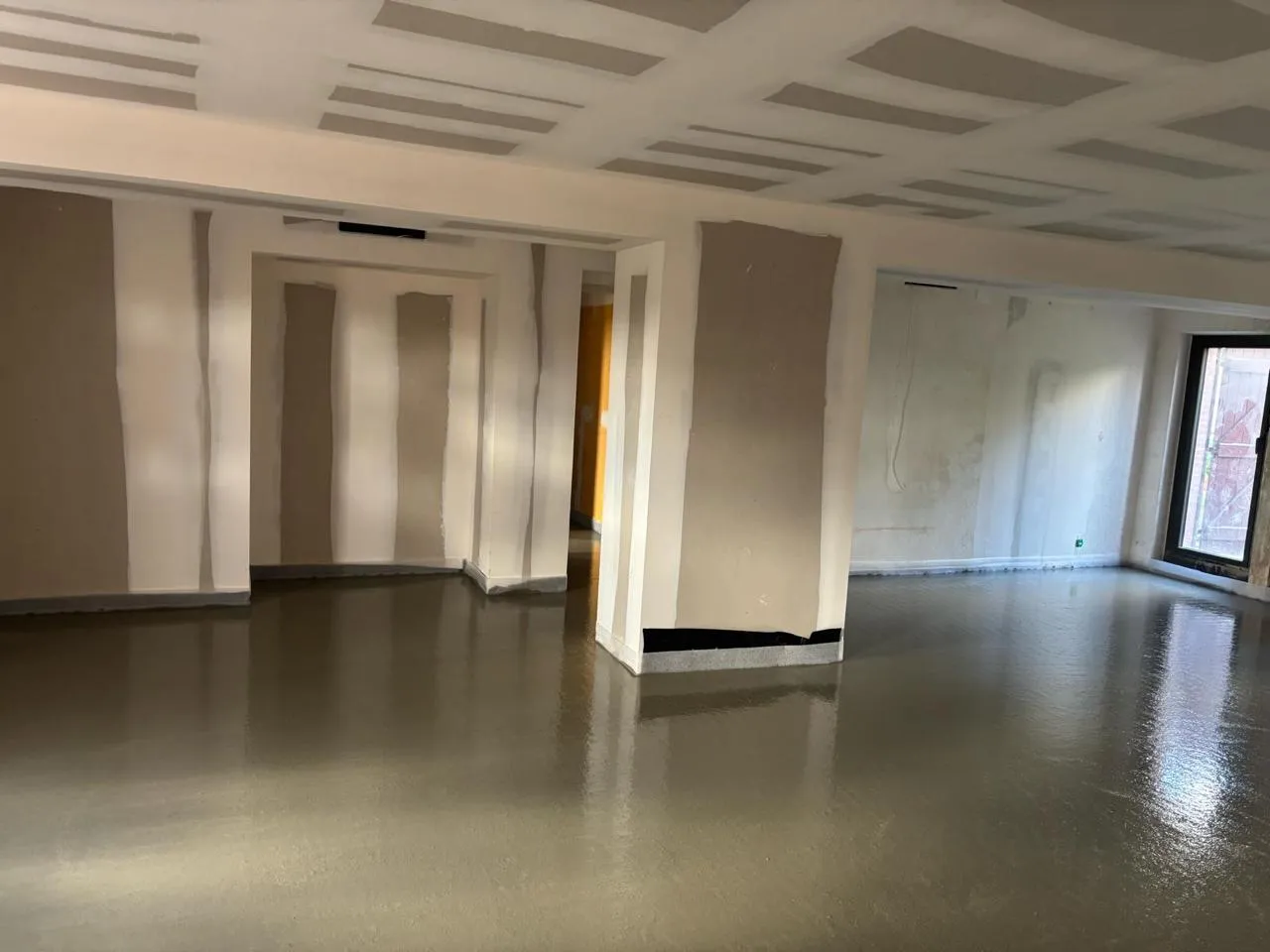 Chantier chape liquide - Ovalpro